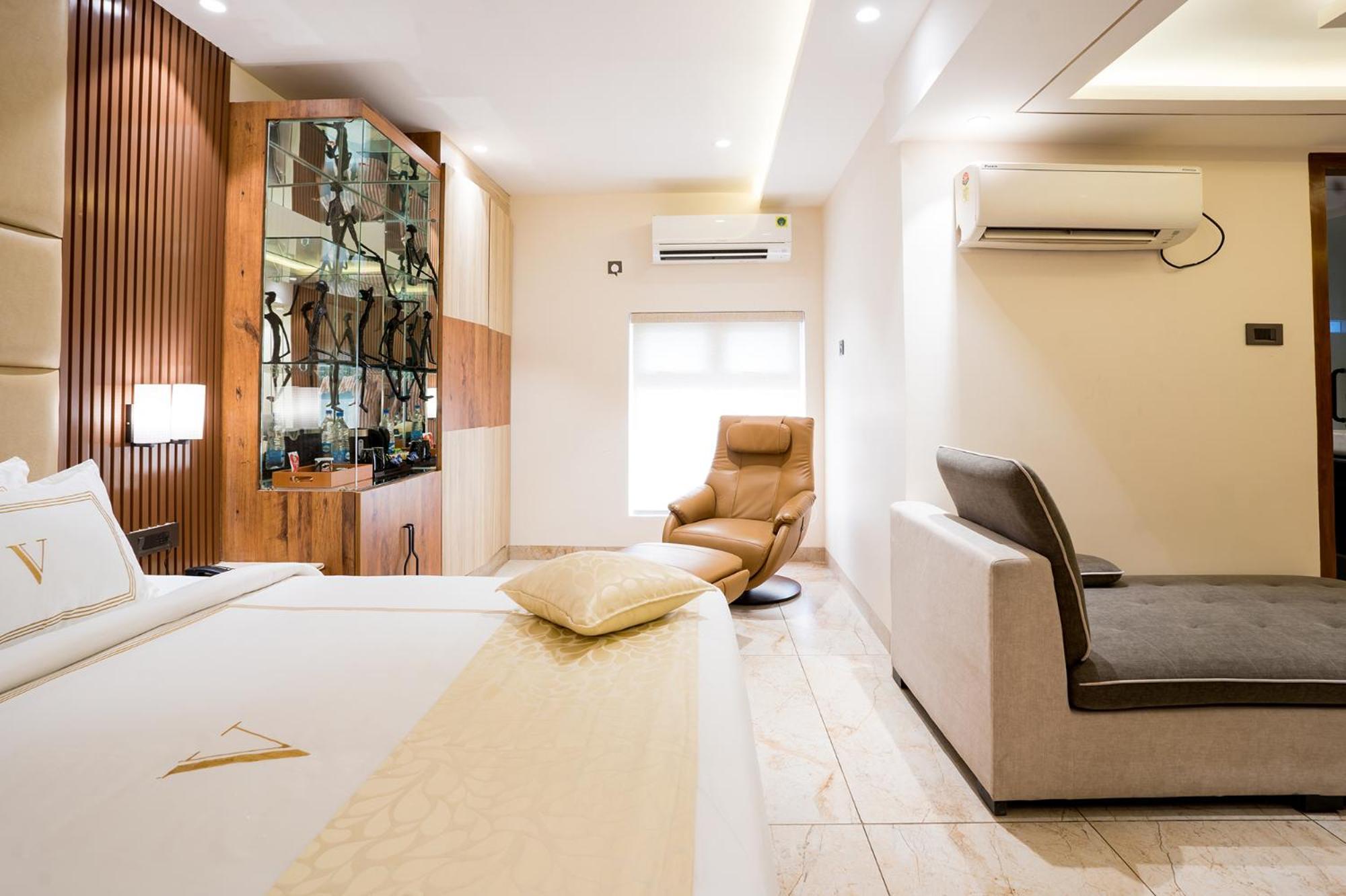 Oriva Vinflora Residency - Nr Lv Prasad Hospital, Banjara Hills Otel Haydarabad Dış mekan fotoğraf